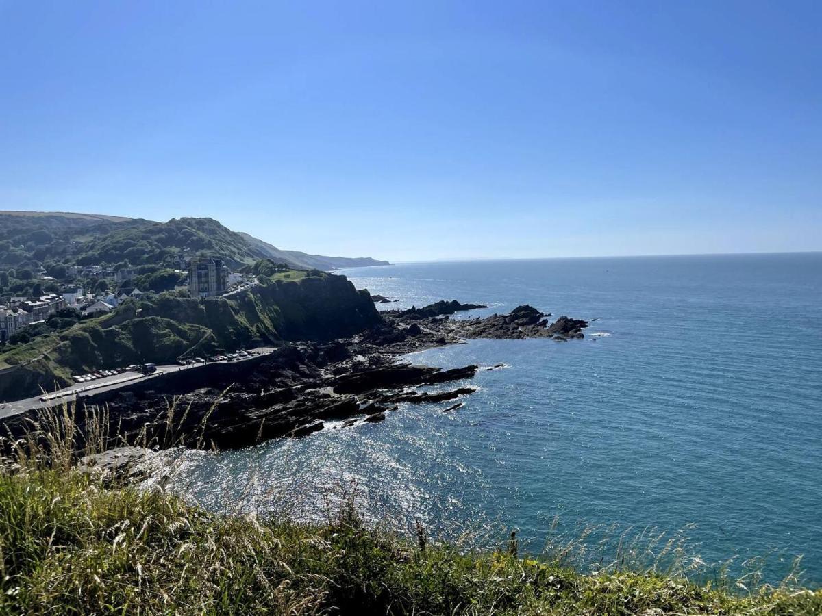 Romantic Rural Break In Countryside Castle Grounds Private Retreat Wizards Rest Bishops Tawton Exterior foto